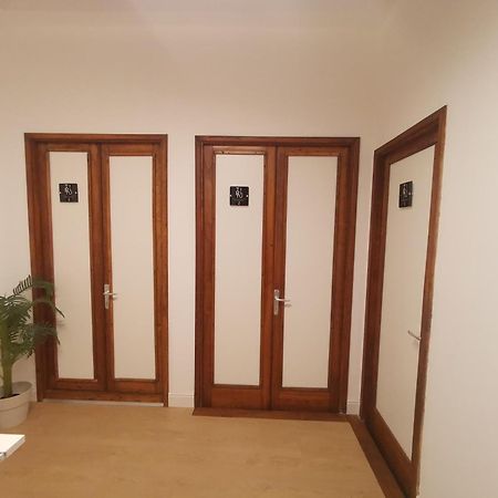 Tiritu Apartments 卡塔尼亚 外观 照片