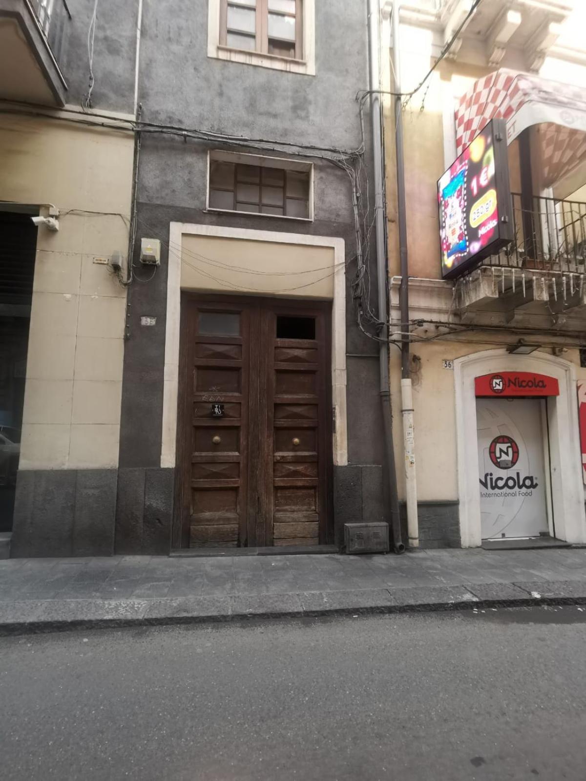 Tiritu Apartments 卡塔尼亚 外观 照片